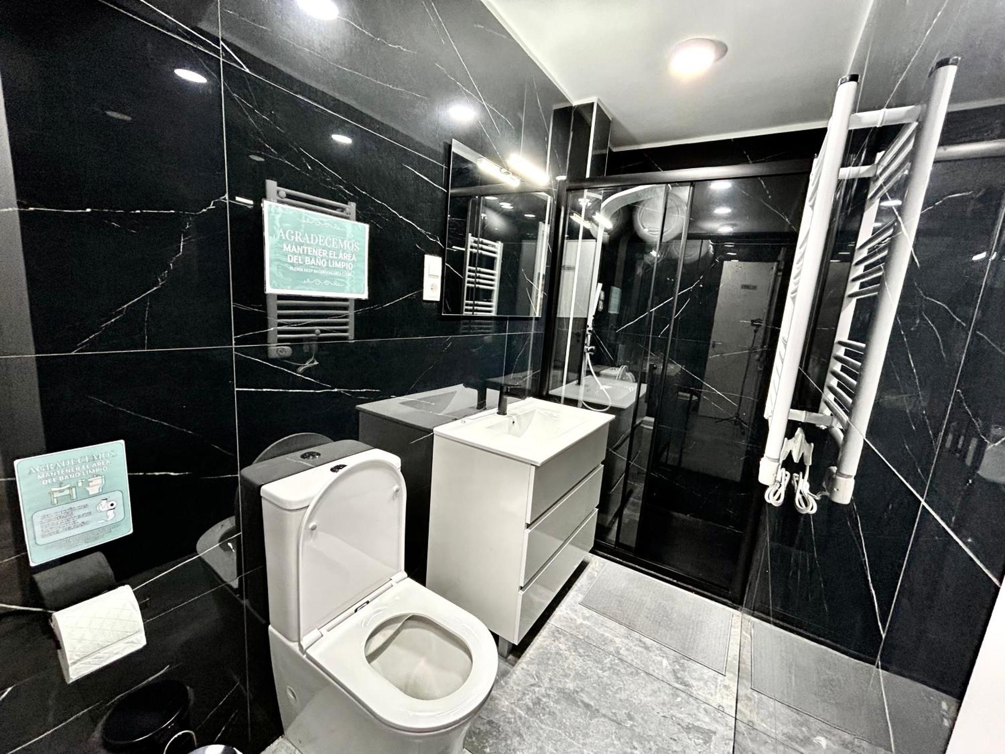 Rooms Rayo 马德里 外观 照片